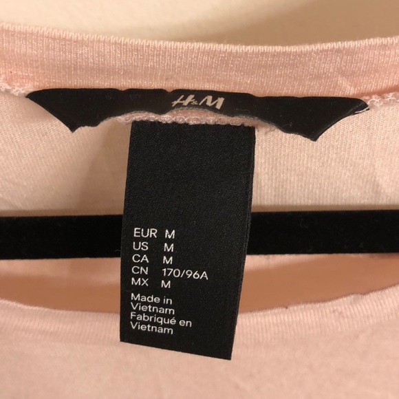 H&M Blouse Size M Color Blush - Picture 3 of 6